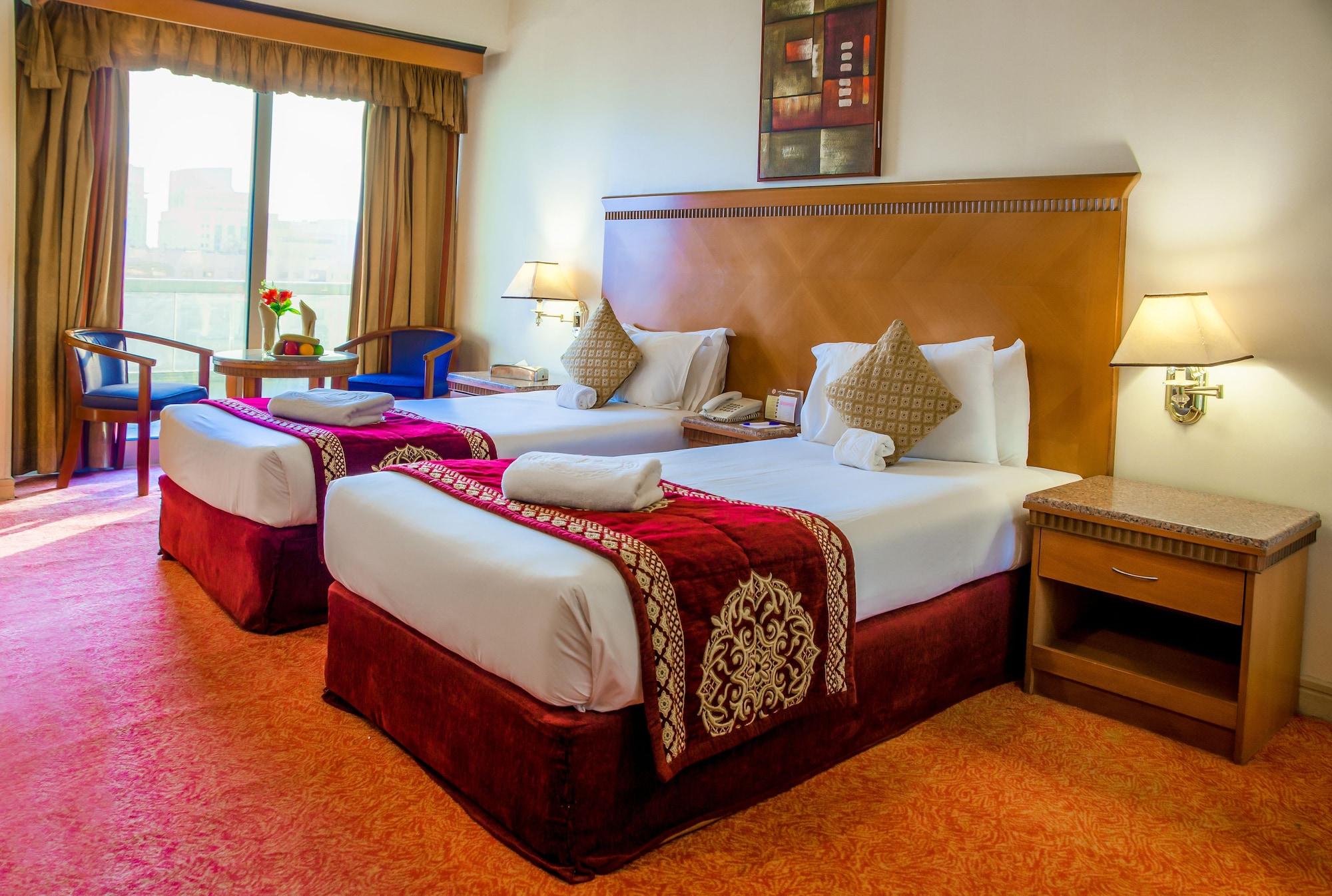 Ramee Guestline Hotel Dubai Esterno foto