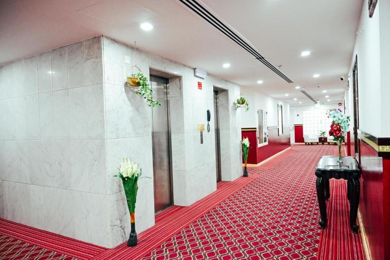 Ramee Guestline Hotel Dubai Esterno foto
