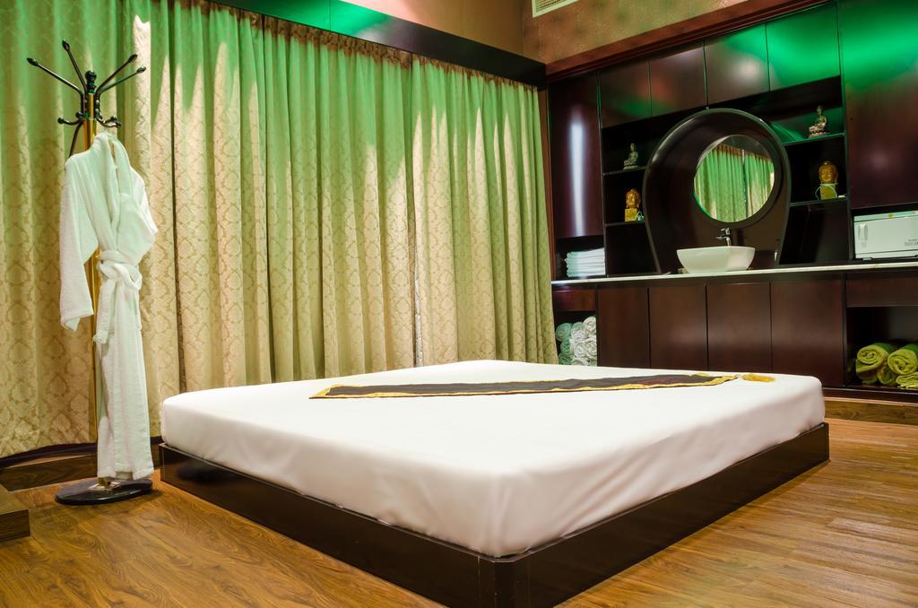 Ramee Guestline Hotel Dubai Esterno foto