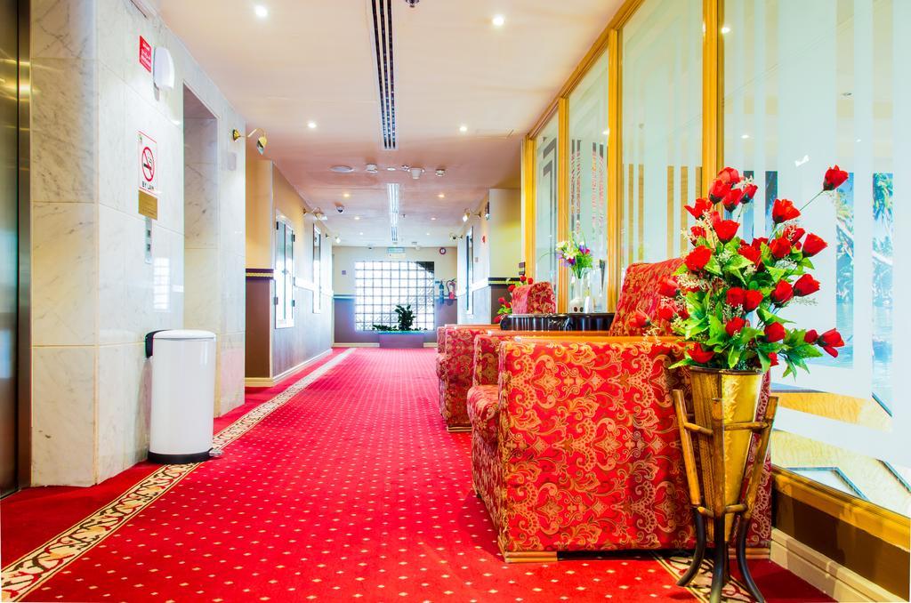 Ramee Guestline Hotel Dubai Esterno foto